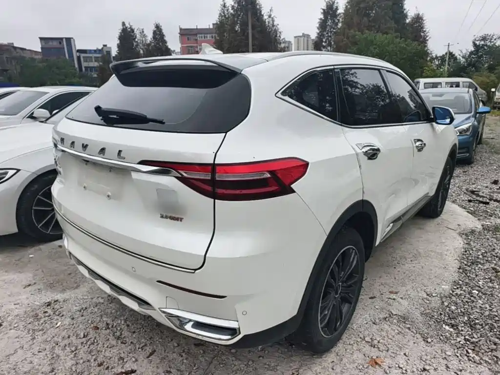 Фото 7 - Haval F7