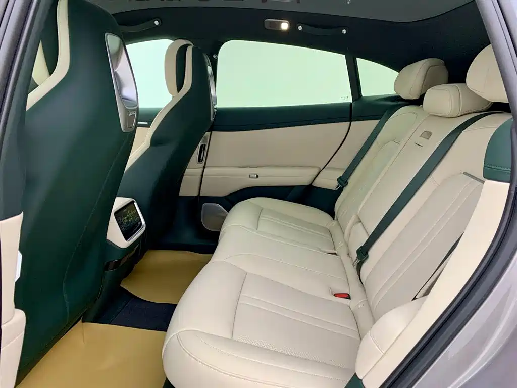 XIAOMI CAR XIAOMI YU7