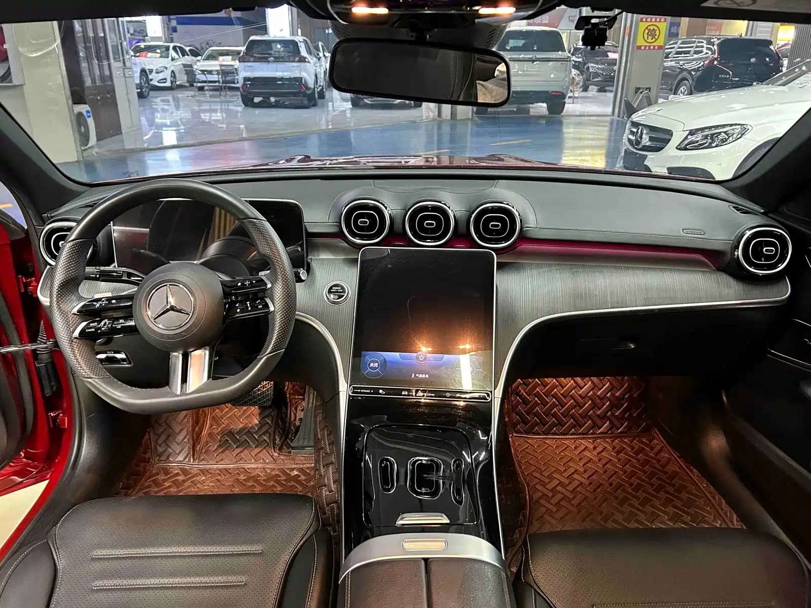 Фото 5 - Mercedes-Benz C-Class
