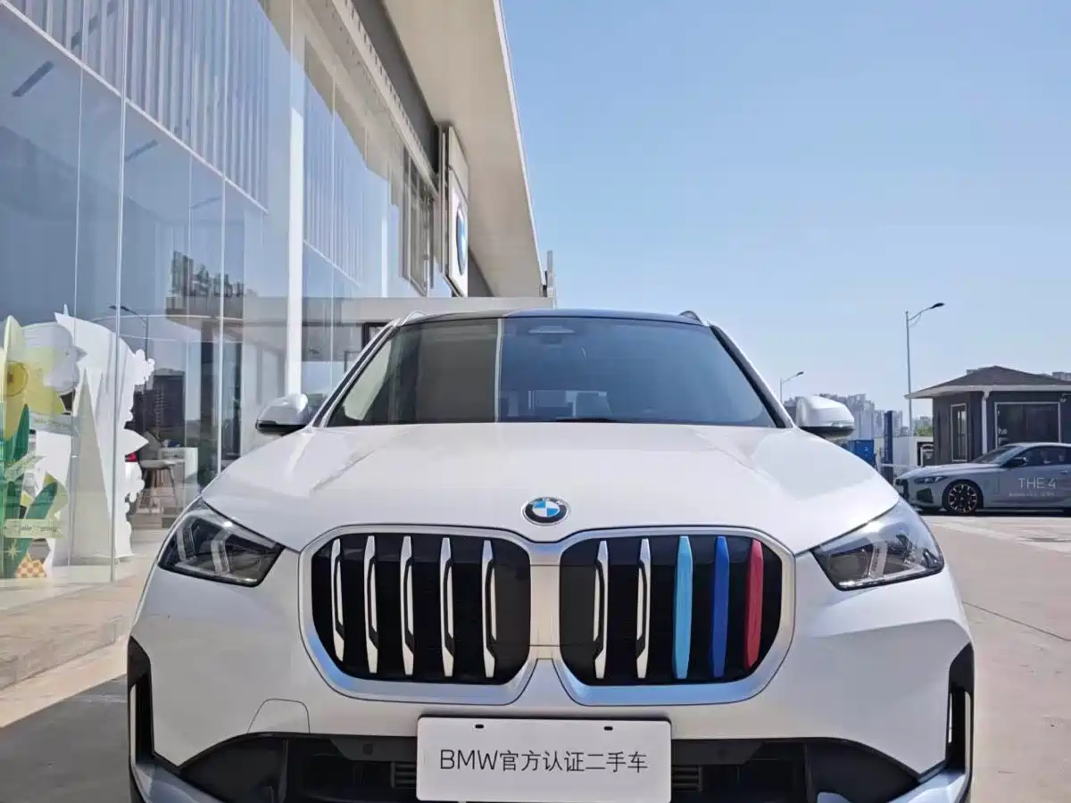 BMW X1 2025 sDrive25Li X Design Package фото 2