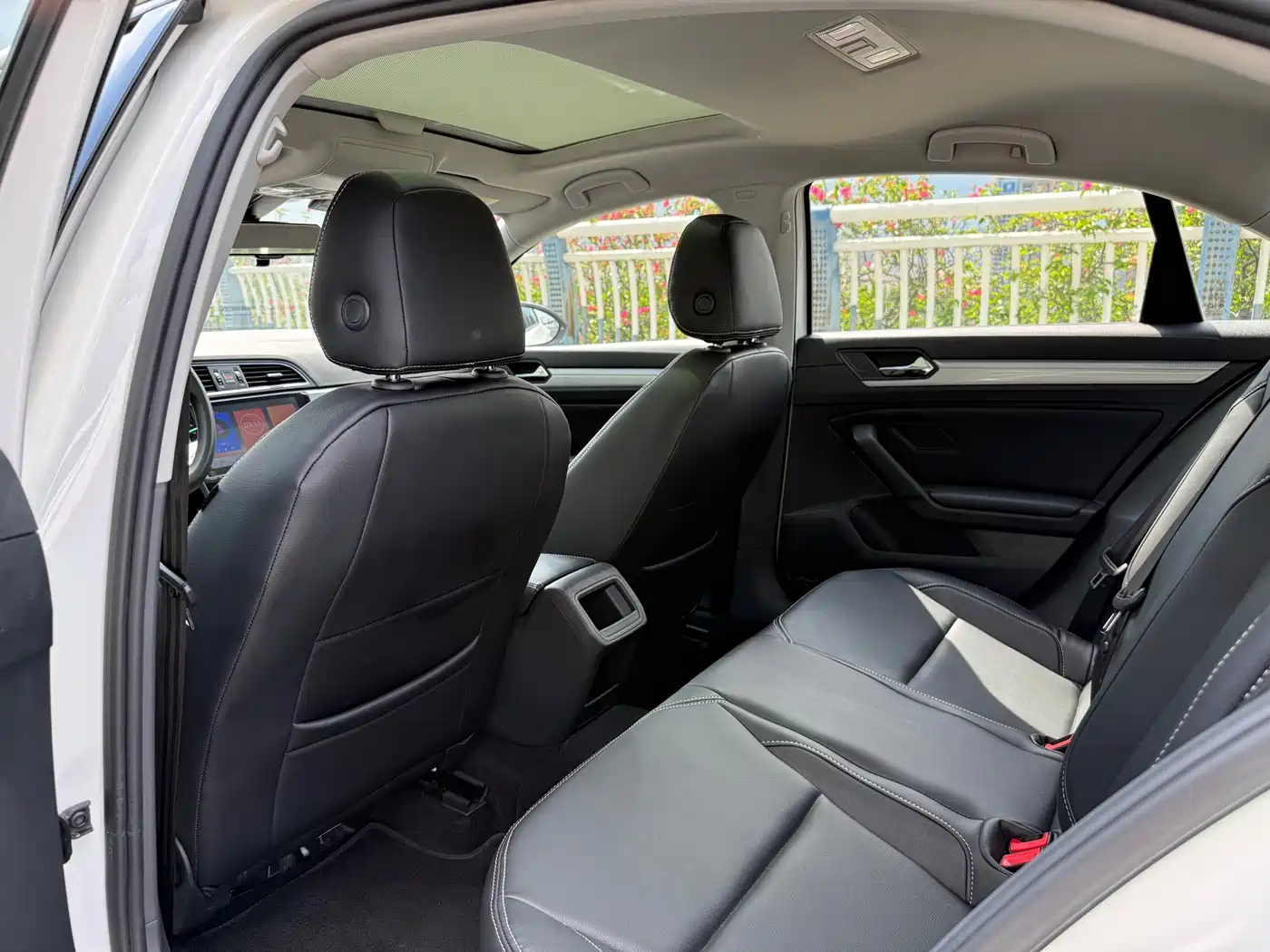 Volkswagen Lamando 2018 230TSI DSG Trend Edition фото 6