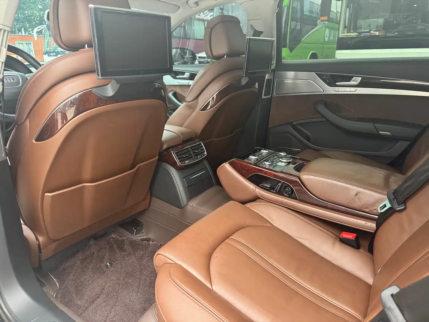 Audi A8 2013 A8L 55 TFSI quattro Luxury фото 8
