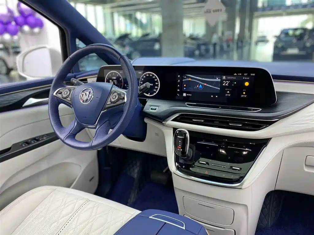 BUICK GL8