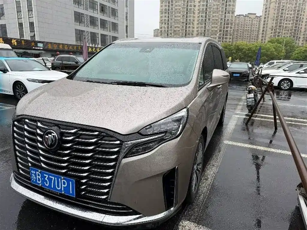 Buick GL8 2023 Land Business Class 652T Smart Luxury