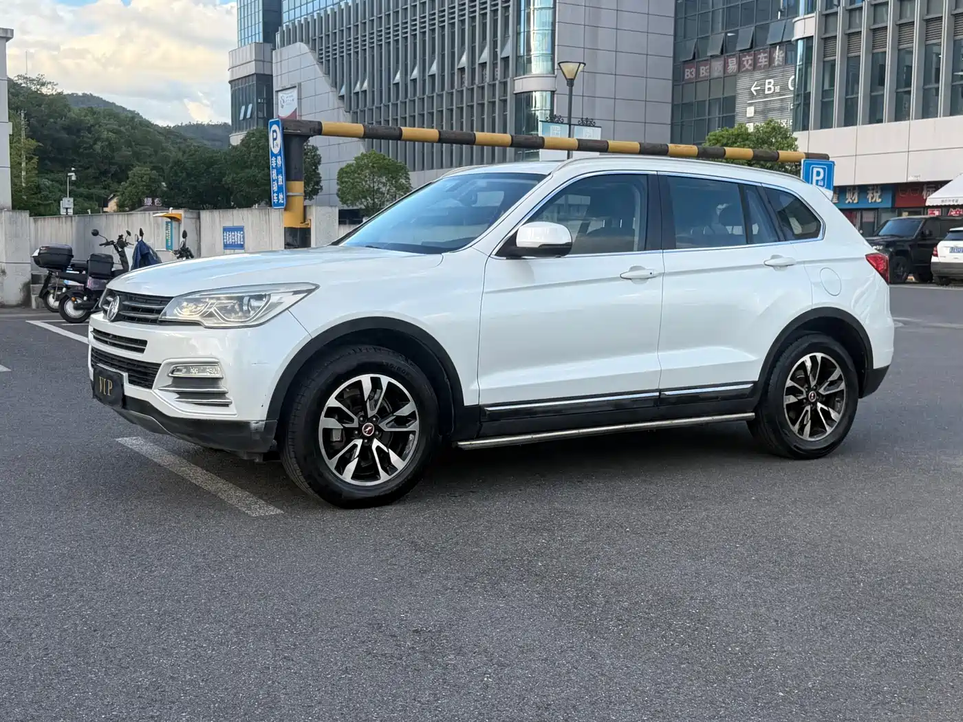 Hanteng Auto Hanteng X7 2017 2016 2.0T Manual Exclusive
