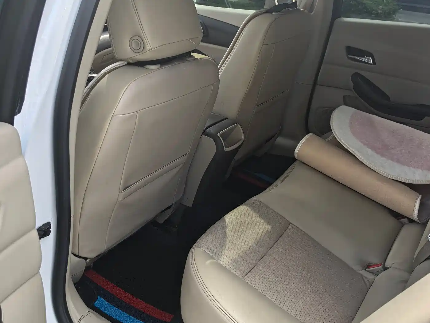 Chevrolet Malibu 2012 2.0L Automatic Comfort Edition фото 10