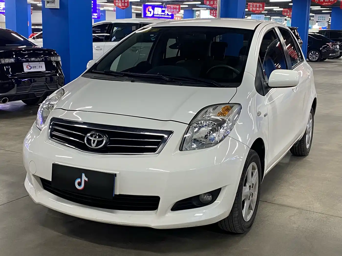 Toyota Yaris 2012 2011 1.6GS Auto Sharp Edition