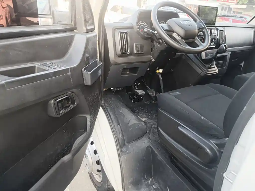 Фото 9 - Iveco Daily