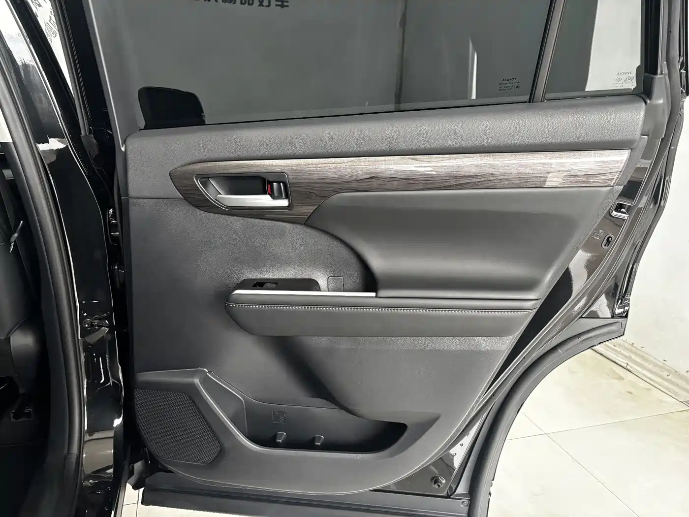 Toyota Highlander 2024 380T AWD Premium 7-Seater фото 22