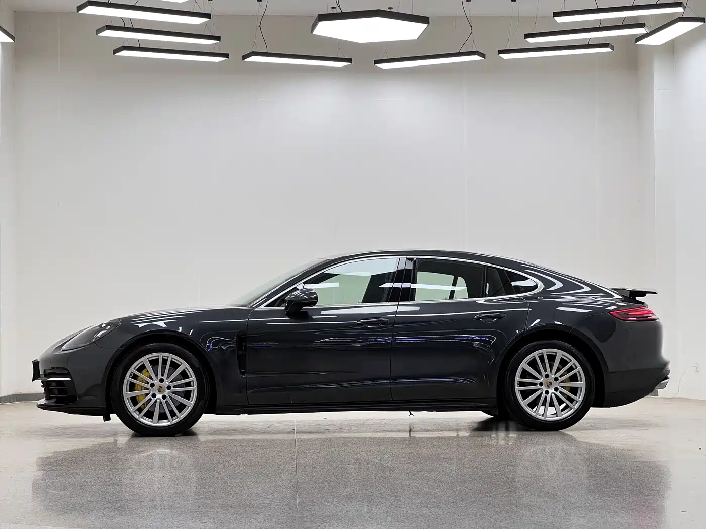 Porsche Panamera 2017 Panamera 3.0T фото 7