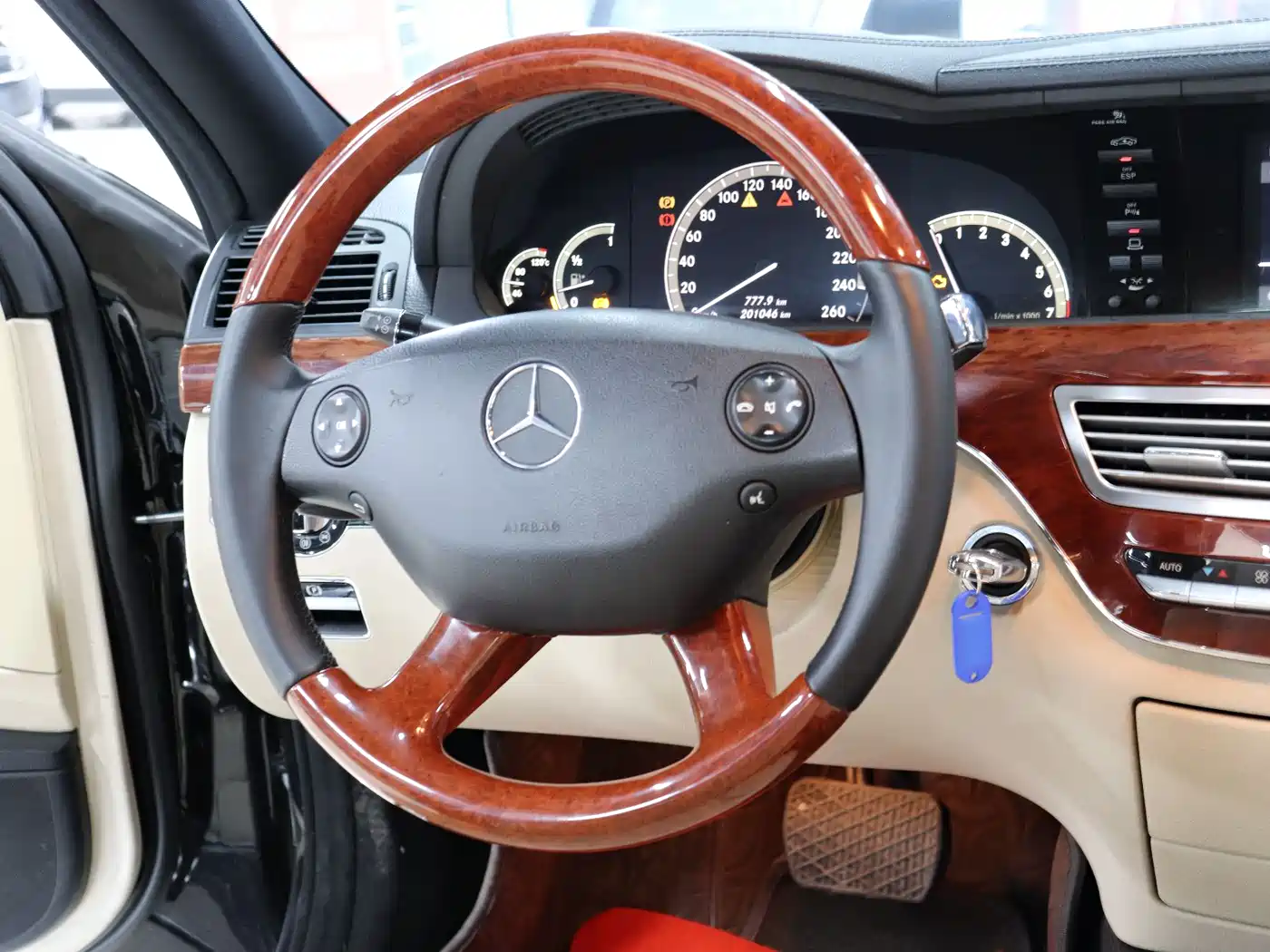 Mercedes-Benz S-Class 2008 S 300 L Premium фото 17