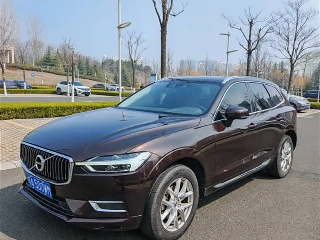 VOLVO XC60