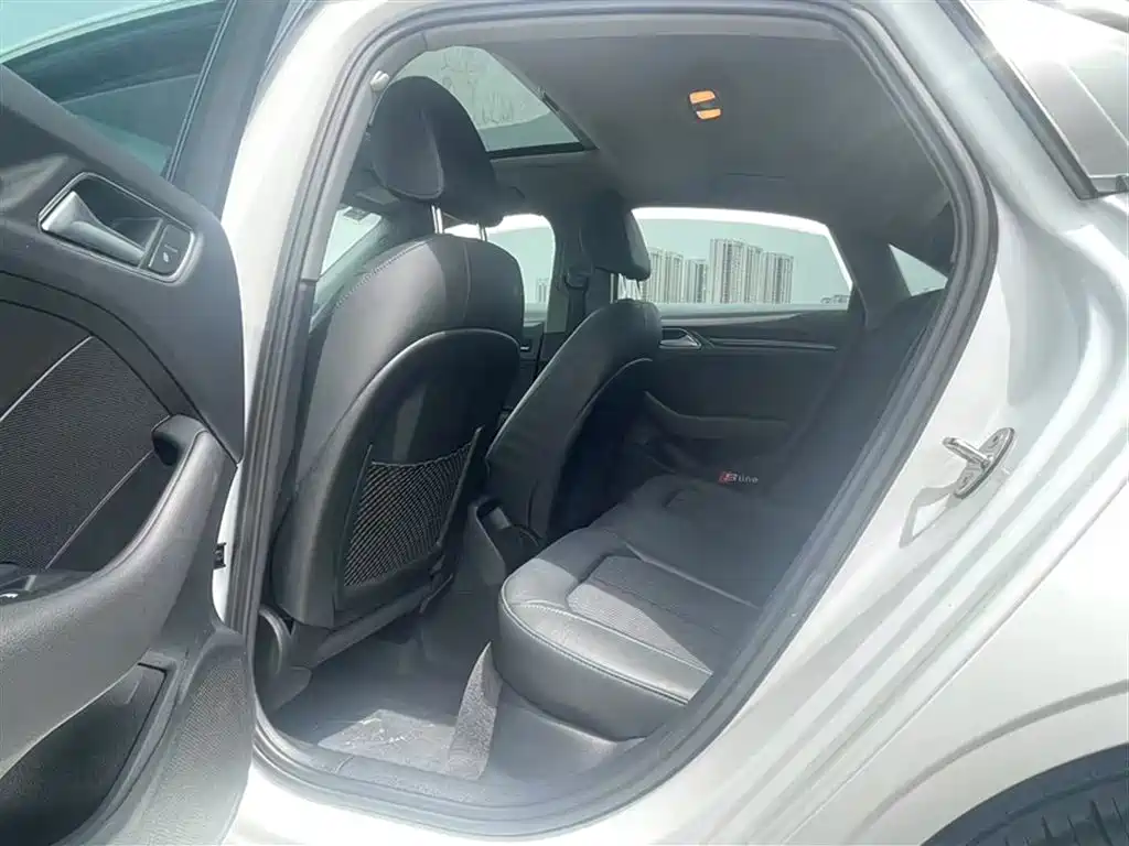 Audi A3 2019 Limousine 35 TFSI Fashion China V фото 26