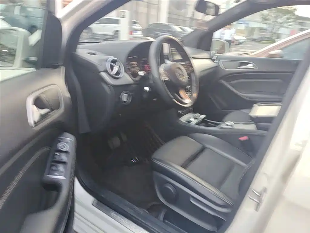 Mercedes-Benz B-Class 2015 B 200 Dynamic фото 16