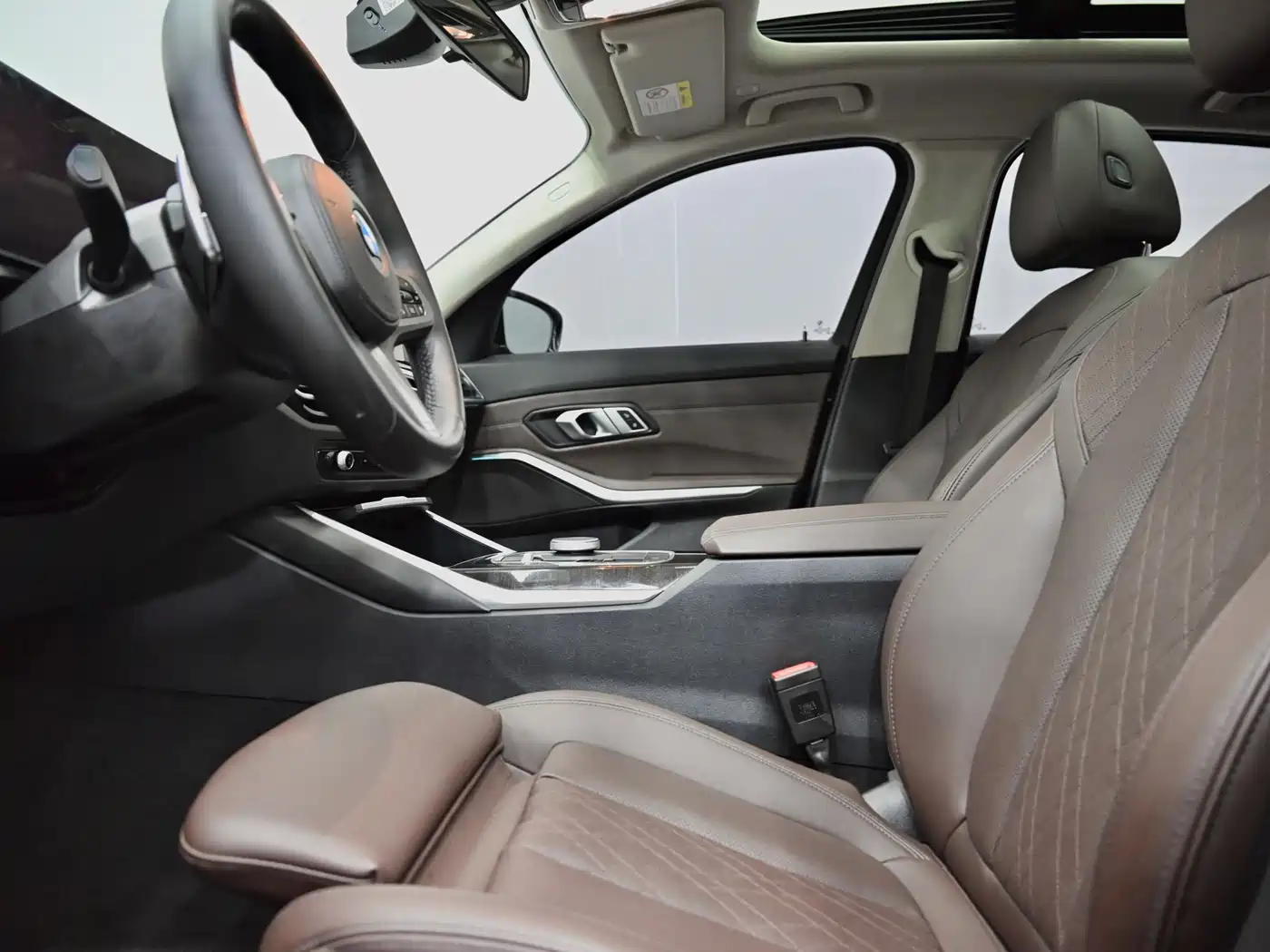 BMW 3 Series 2023 325Li M Sport Package фото 7