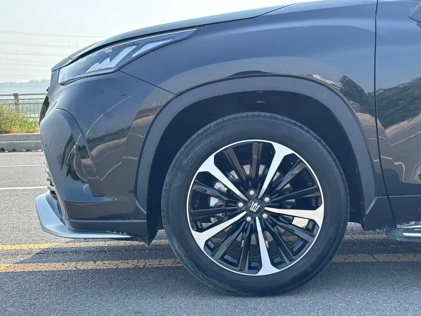 Toyota Crown Kluger 2021 2.5L HEV 4WD Premium фото 4