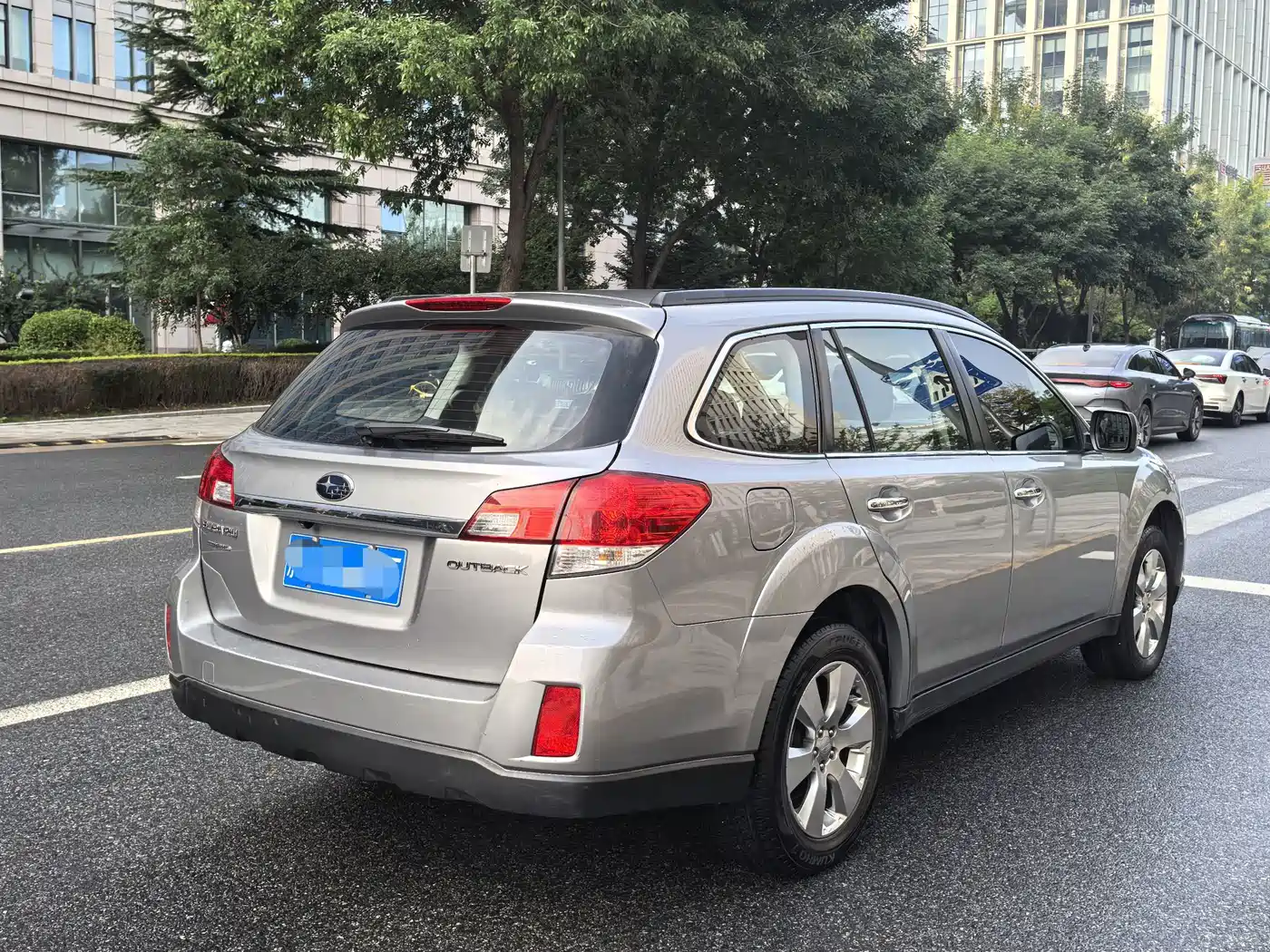 Subaru Outback 2011 2011 2.5i Luxury Navigation Edition