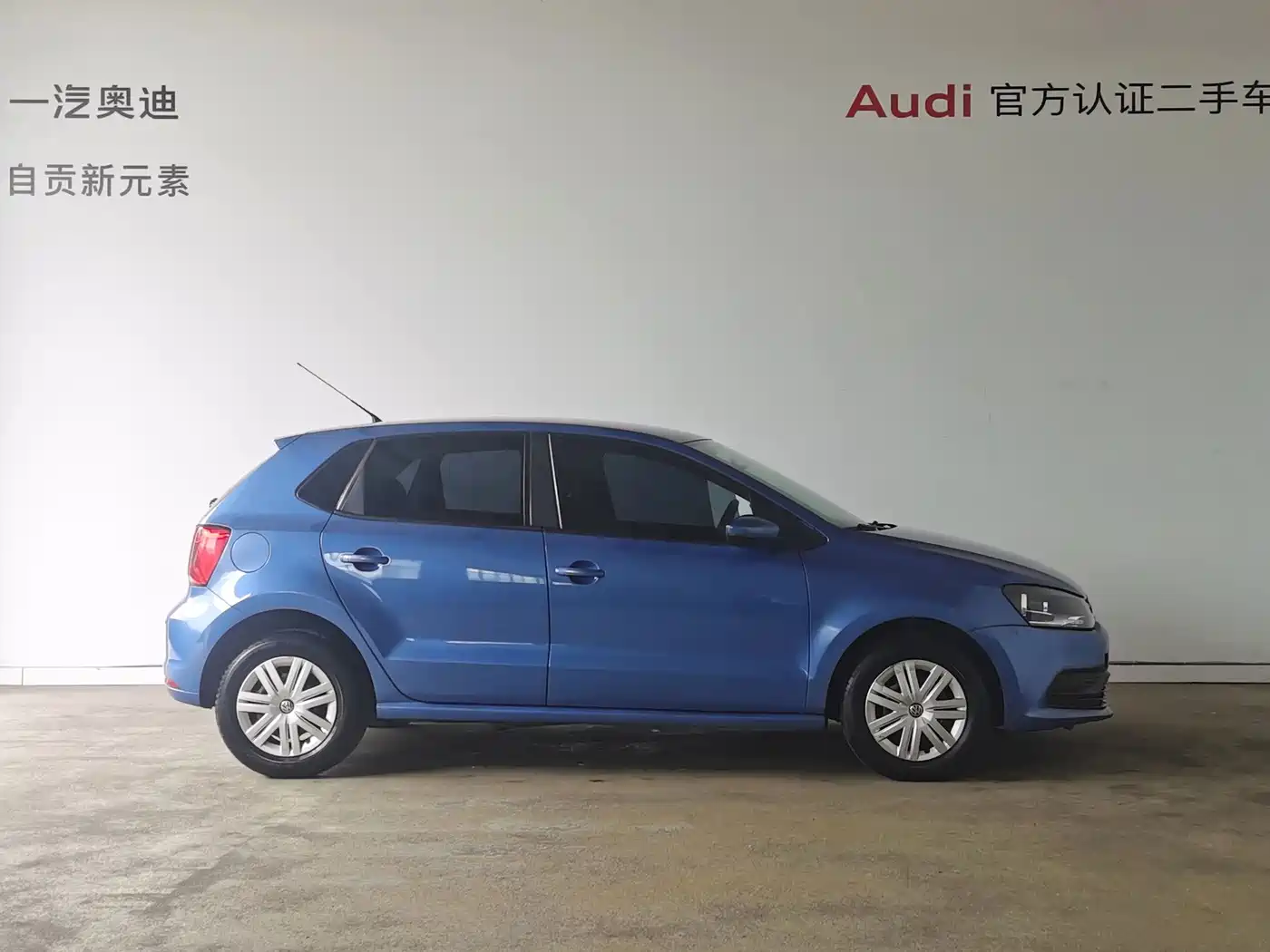 Фото 2 - Volkswagen Polo