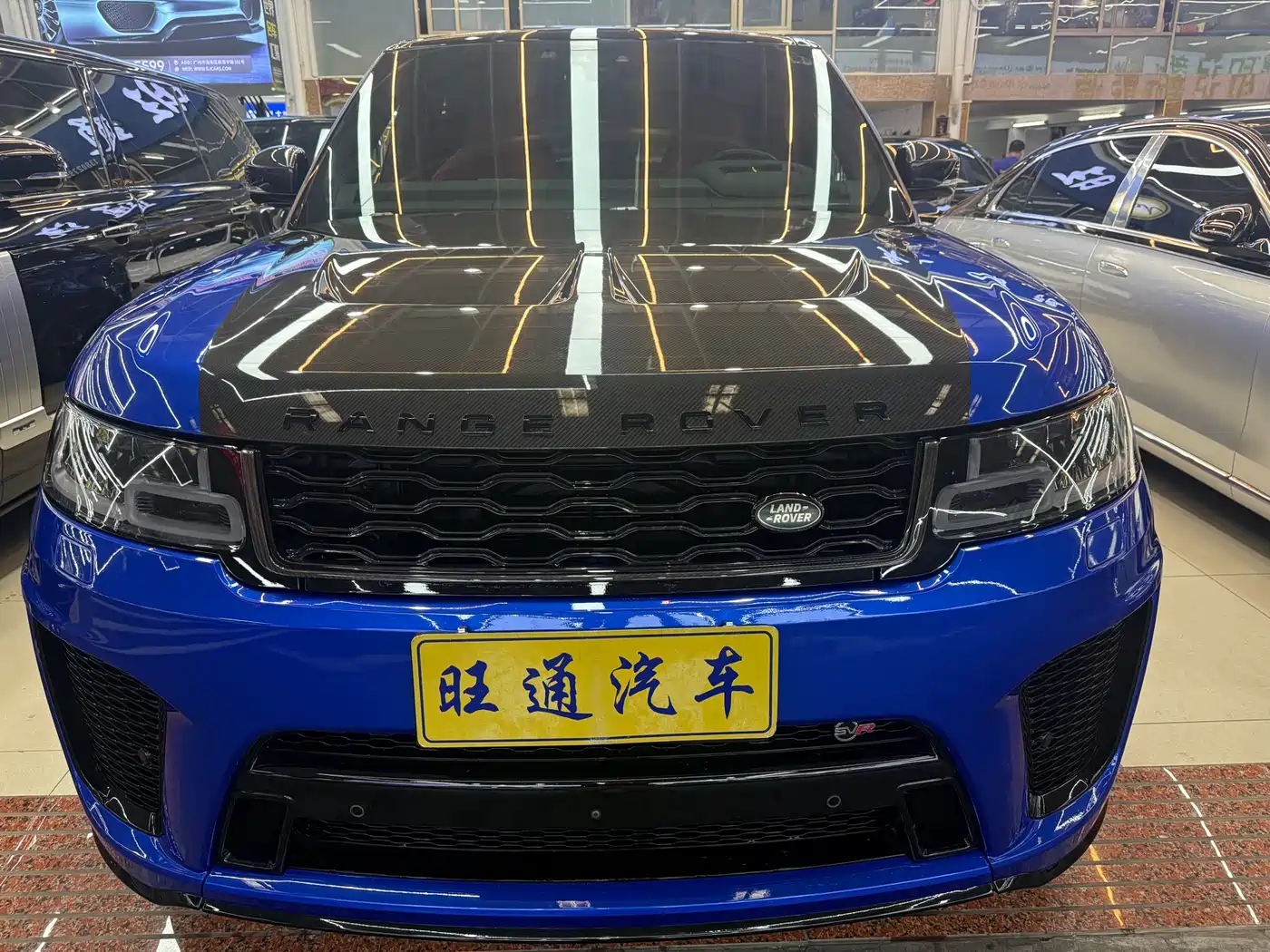 Land Rover Range Rover Sport 2019 5.0 SC V8 SVR фото 2
