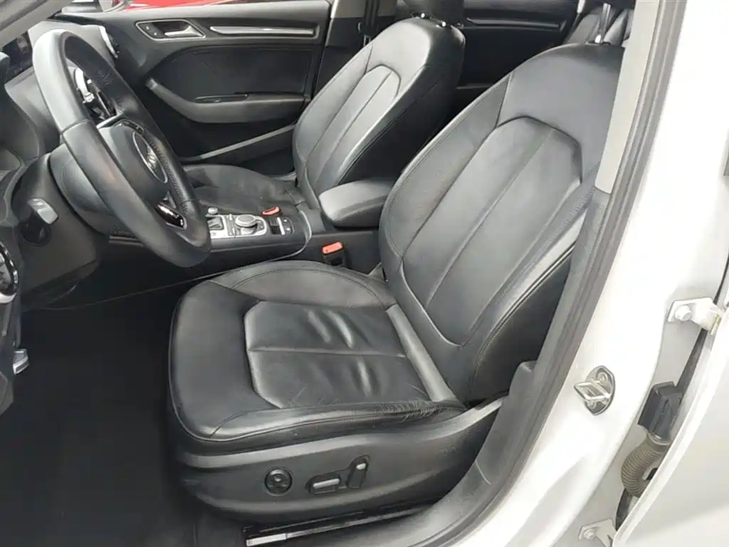 Audi A3 2017 Limousine 35 TFSI Style фото 15
