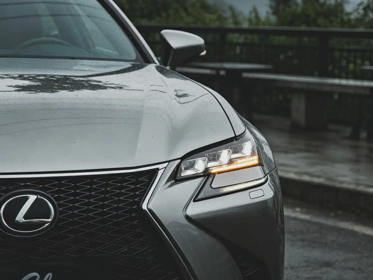 Lexus GS 2016 200t F SPORT фото 2