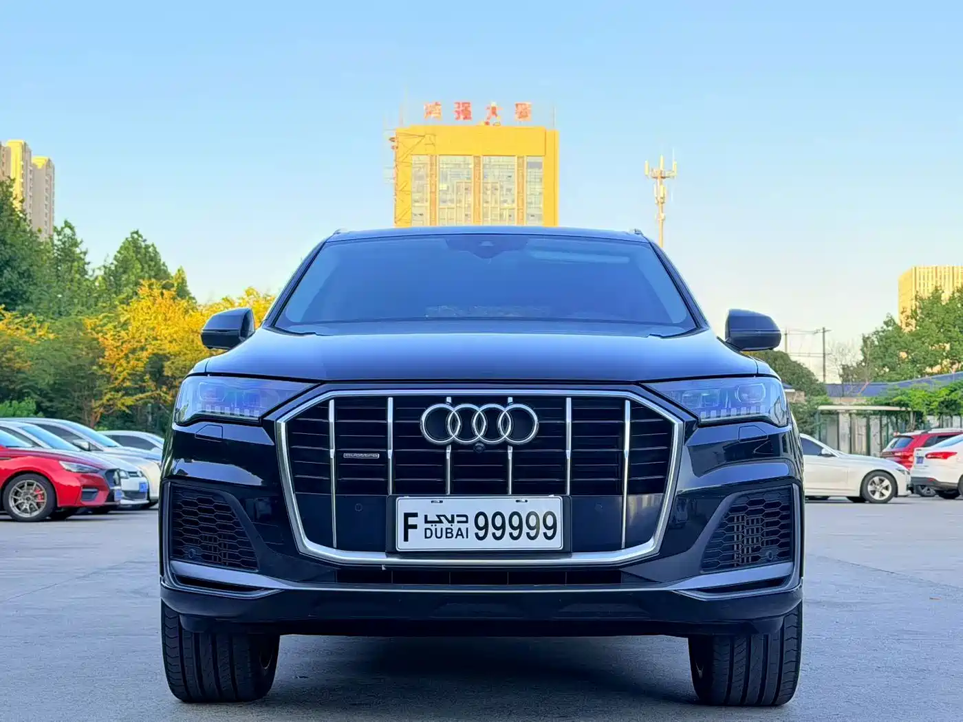 Фото 2 - Audi Q7