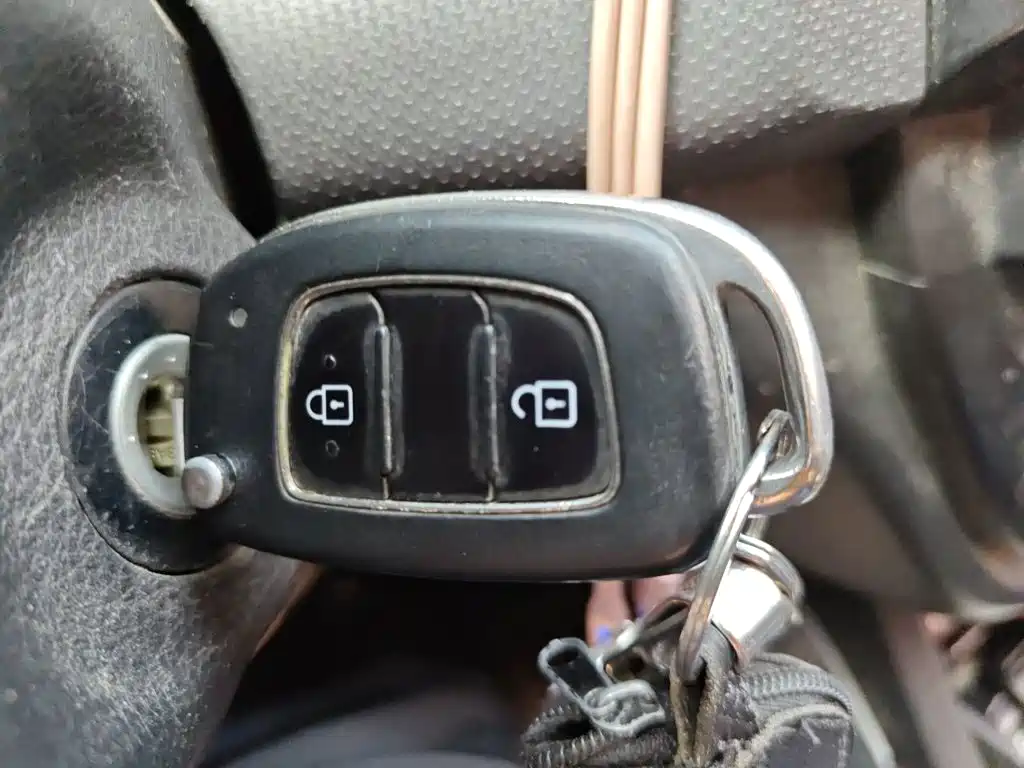 Hyundai Verna 2019 2017 1.4L Manual Colorful Connected Edition China VI