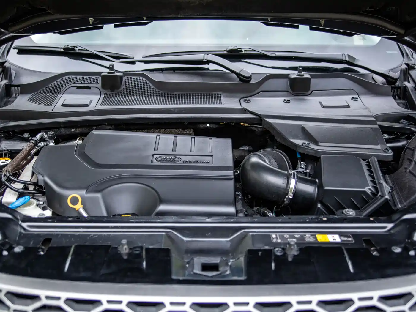 Land Rover Discovery Sport 2018 240PS SE Edition фото 19