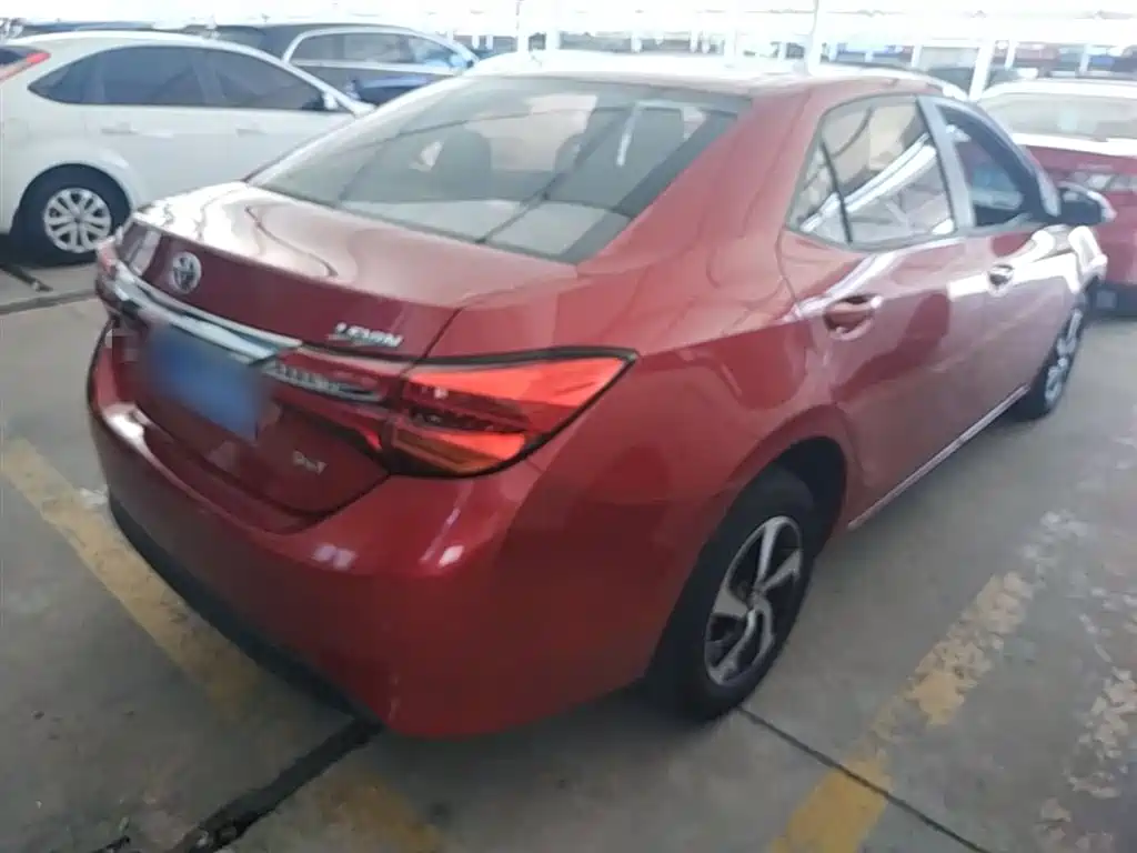 Toyota Levin 2017 Facelift 185T CVT Elite (China V) фото 7