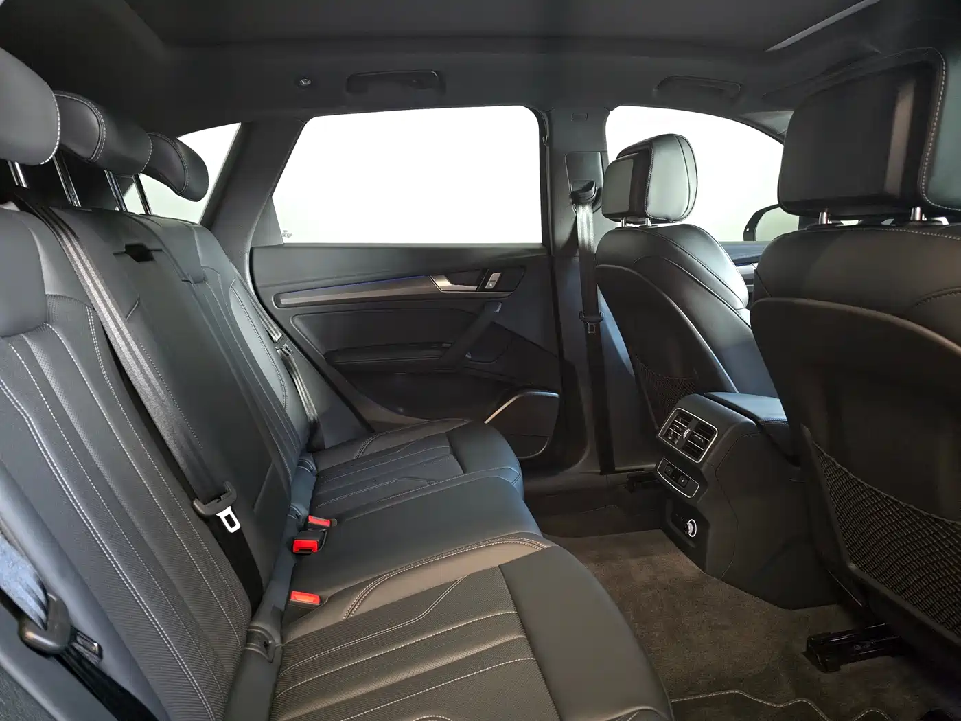 Audi Q5L 2025 40 TFSI Luxury Dynamic фото 15