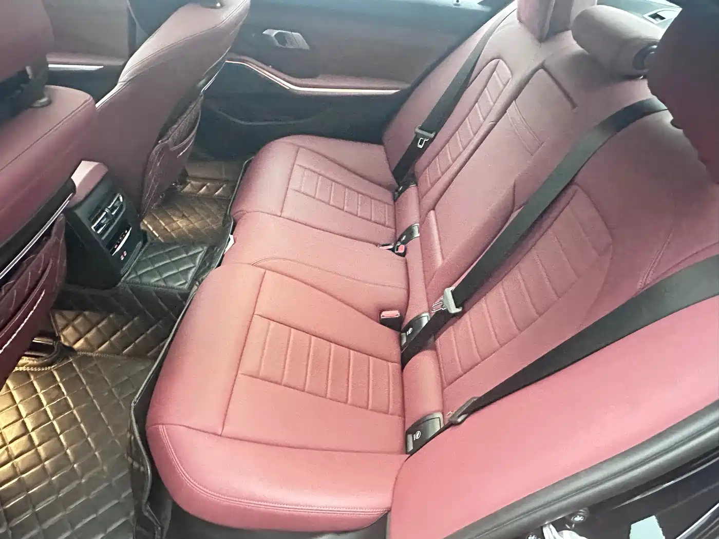 BMW 3 Series 2021 325Li M Sport Night Edition фото 5