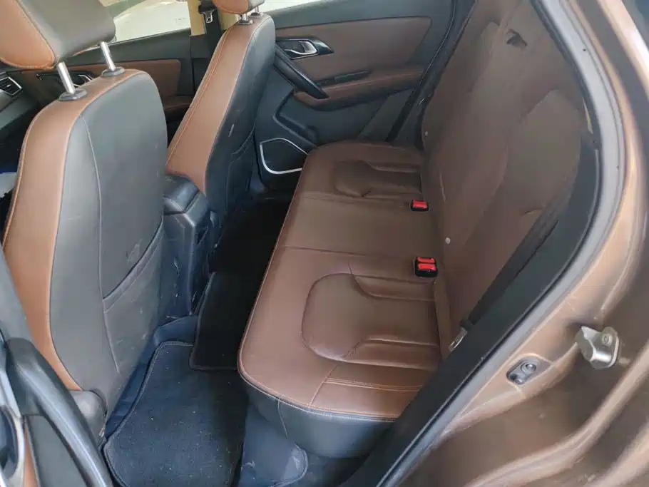 FAW Senya R7 2017 2016 Model 1.6L Automatic Premium