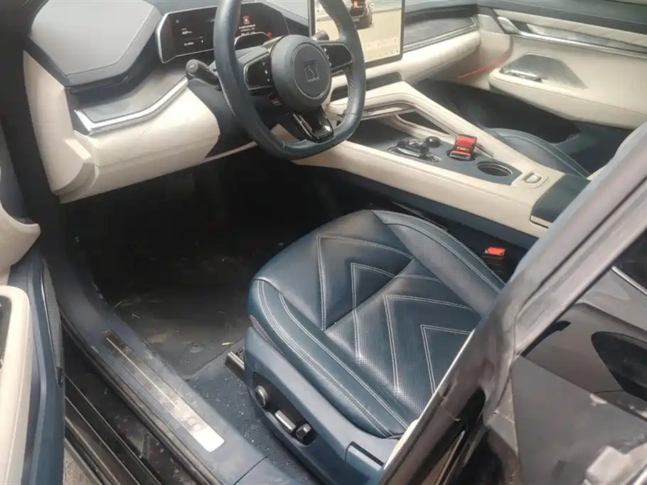 ZEEKR EXTREME KRYPTON 001