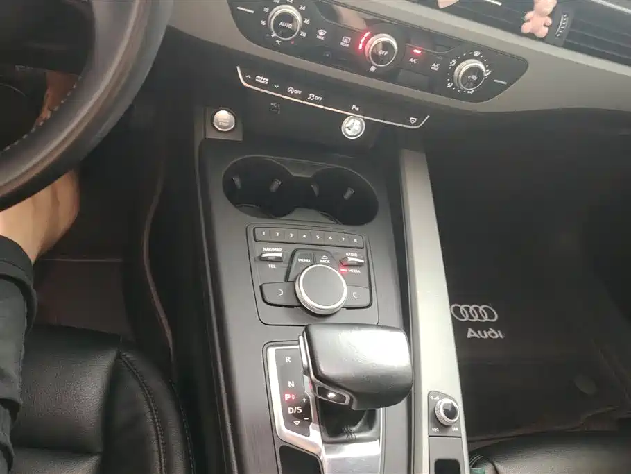 Audi A4L 2018 30th Anniversary 40 TFSI Progressive фото 16