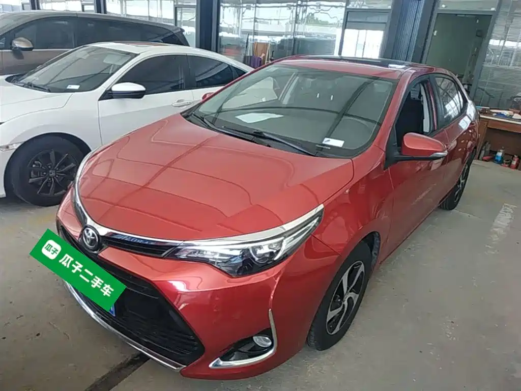 Toyota Levin 2017 Facelift 185T CVT Elite (China V) фото 2