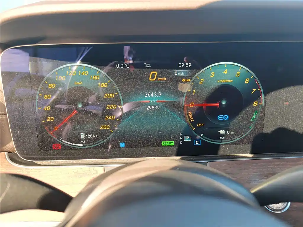 Mercedes-Benz E-Class New Energy 2023 E 350 e L Plug-in Hybrid Sedan фото 12