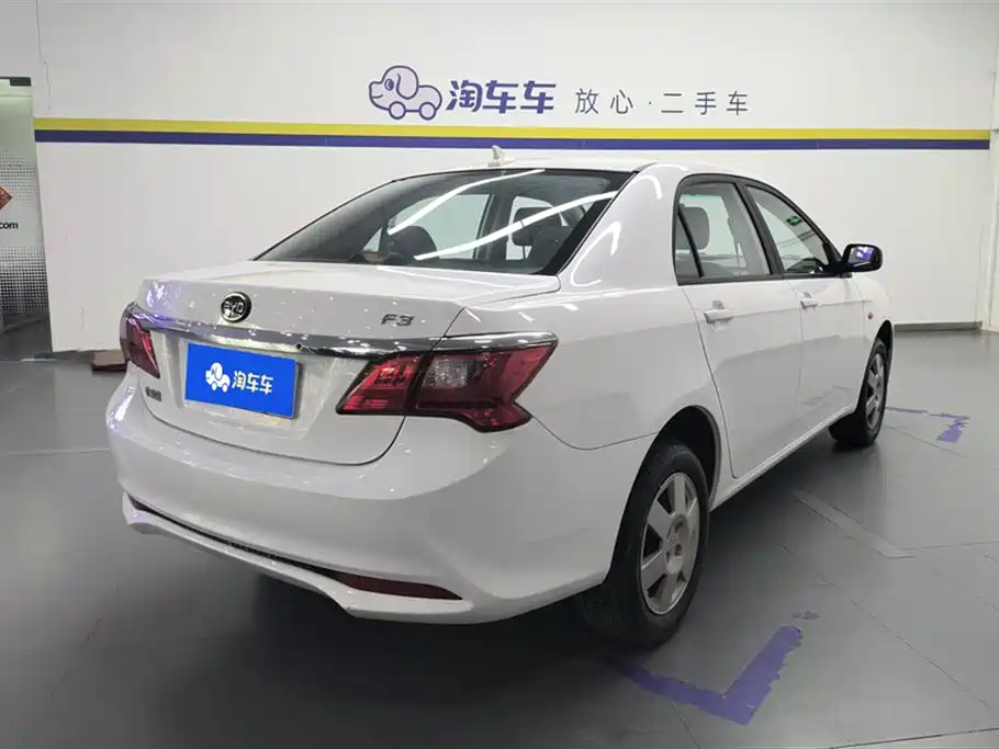 BYD F3 2020 1.5L Manual Premium Edition фото 3
