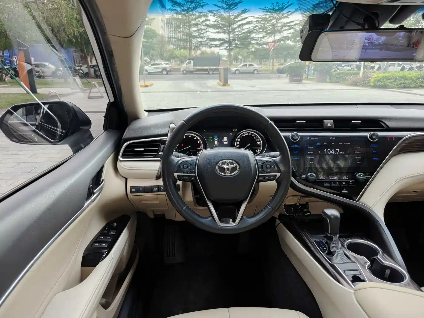 Toyota Camry 2019 Facelift 2.0G Luxury Edition фото 14