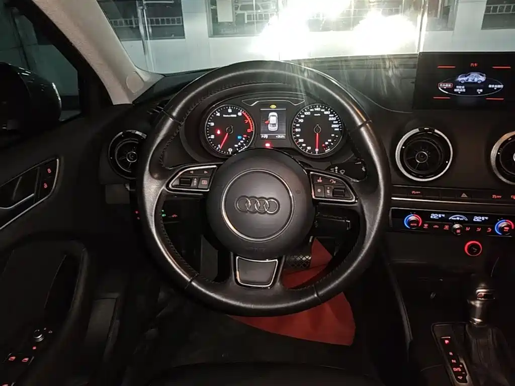 Audi A3 (Import) 2014 Limousine 40 TFSI S line Comfort фото 11