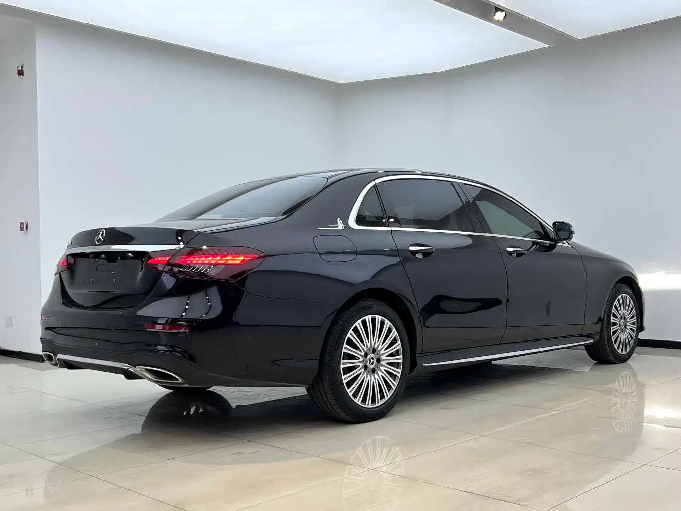 Mercedes-Benz E-Class 2021 Facelift E 300 L Sport Luxury фото 9