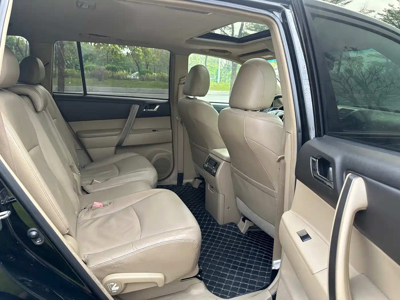 Toyota Highlander 2009 3.5L 4WD 7-seater Luxury Edition фото 10