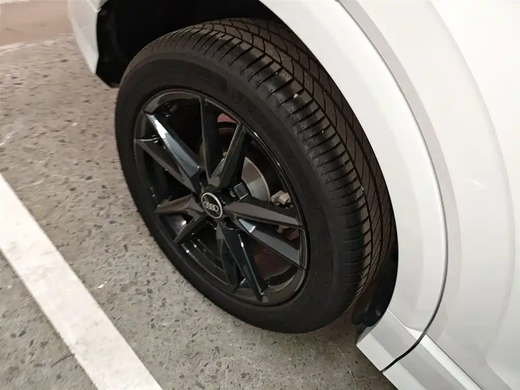 Audi Q2L 2023 35TFSI Progressive Dynamic фото 26