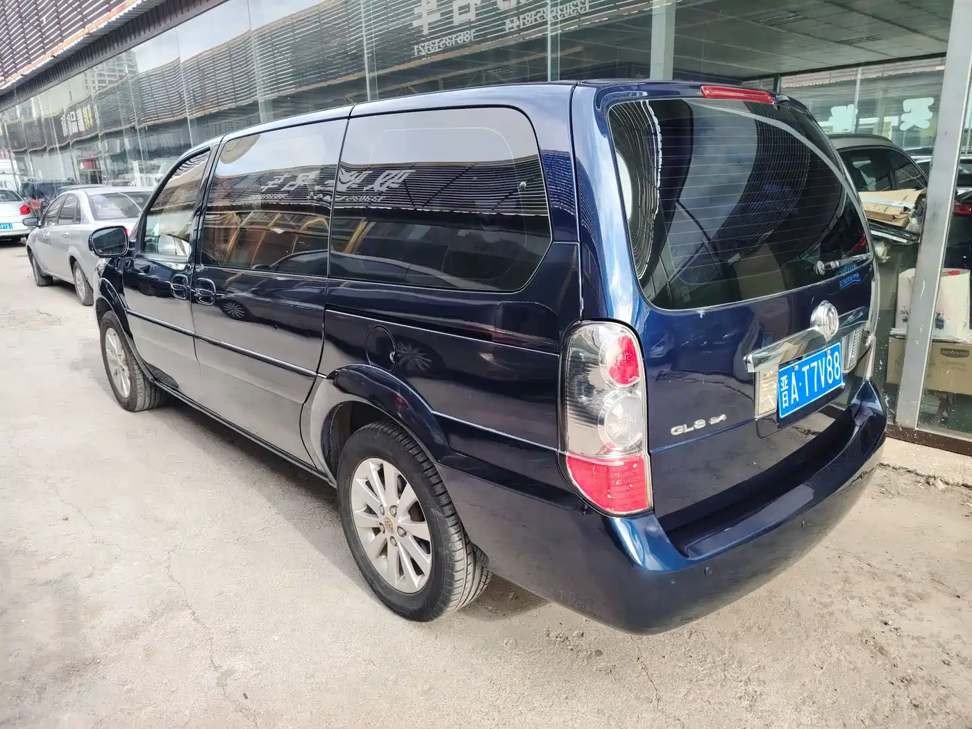 Buick GL8 2014 2.4L Classic Edition фото 4