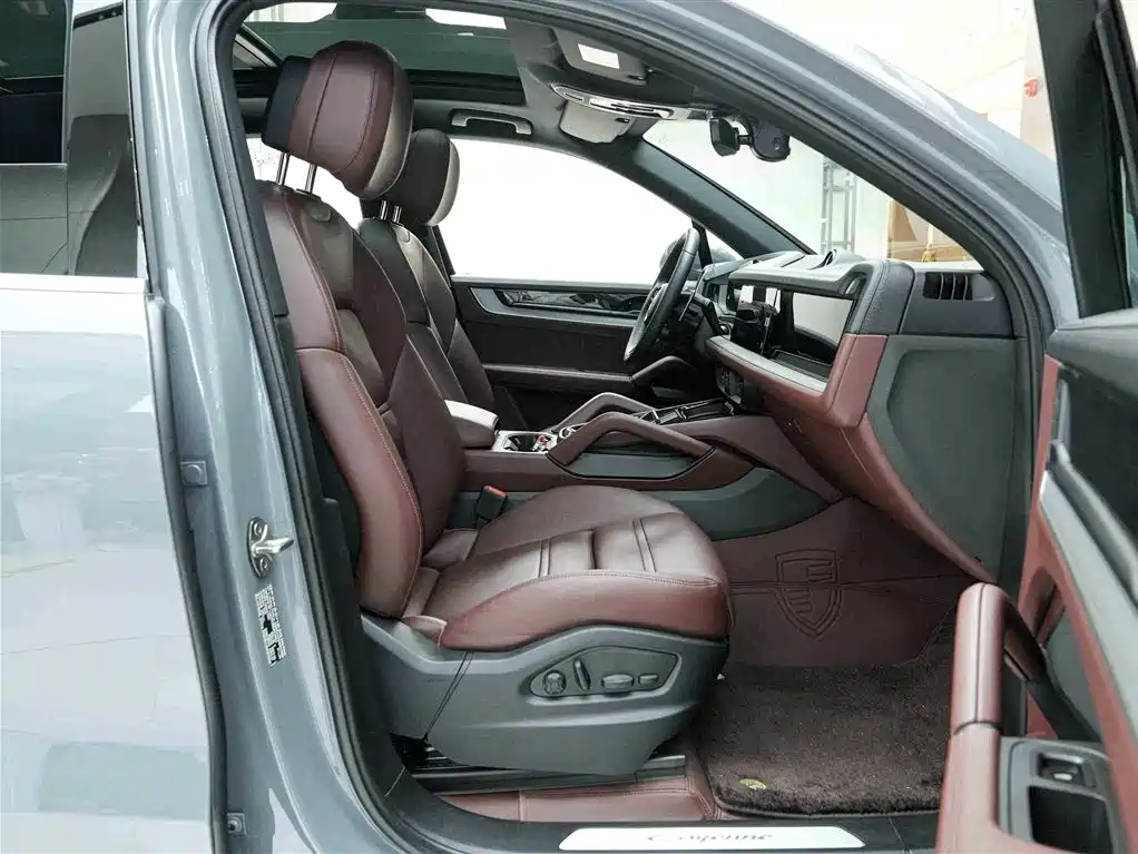 Porsche Cayenne 2024 Cayenne 3.0T фото 12