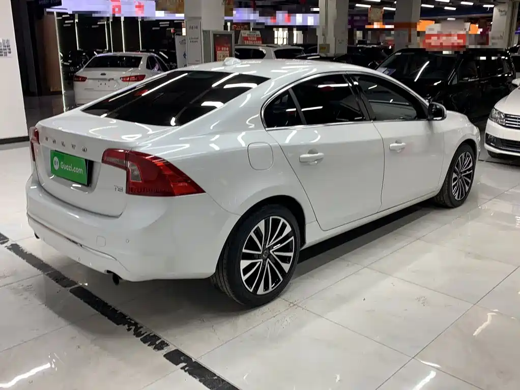 Volvo S60 2018 2019 S60L T5 Smart Vision Edition
