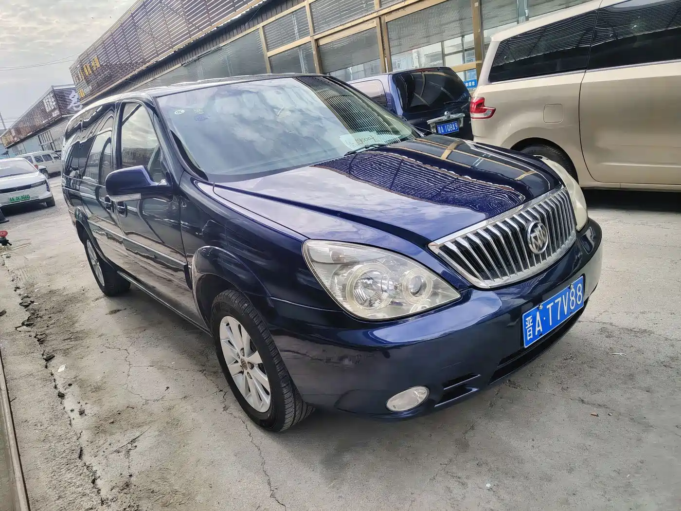 Buick GL8 2014 2.4L Classic Edition фото 3