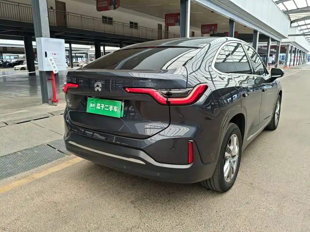 Фото 7 - NIO EC6