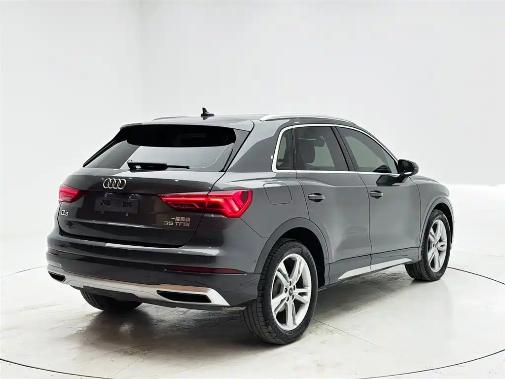 Audi Q3 2022 35 TFSI Fashion Elegance фото 6