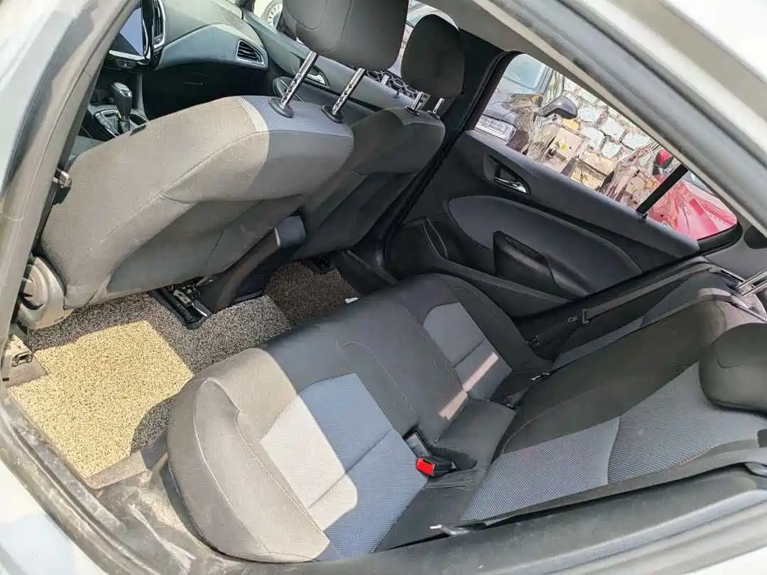 Chevrolet Cruze 2018 Redline 320 Automatic Pioneer Edition фото 8