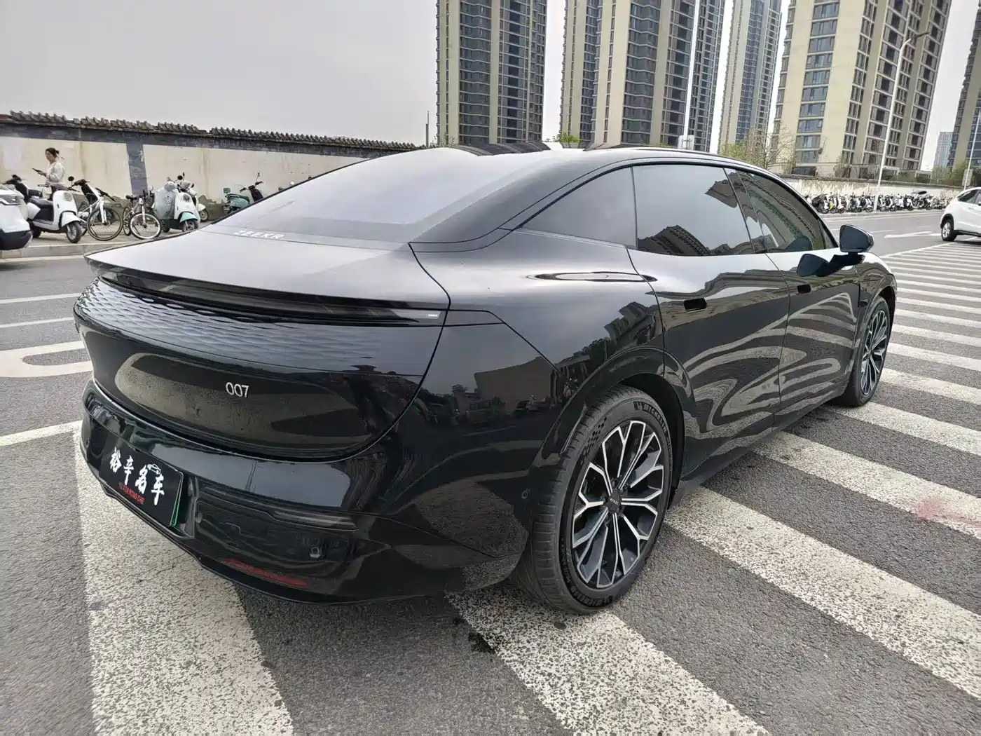 ZEEKR EXTREME KRYPTON 007